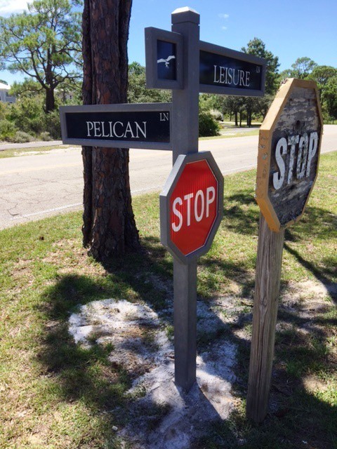 recycled plastic street sign frames