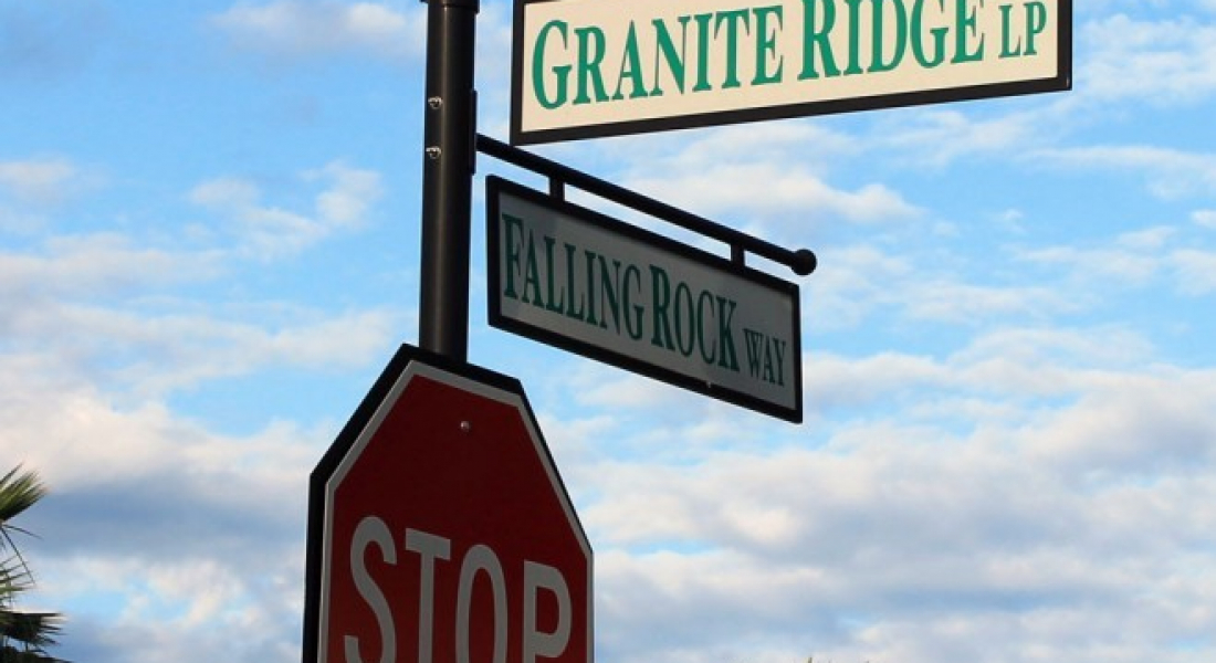 Neighborhood Street Signs - Site Essentials